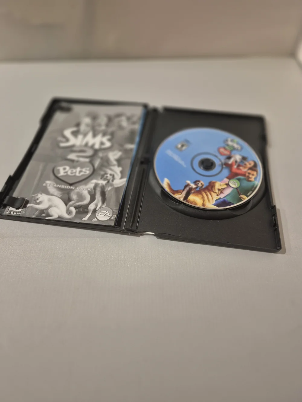 The Sims 2 Pets Expansion Pack - Good Shape Pc Rom Teen Game 2 Disc.